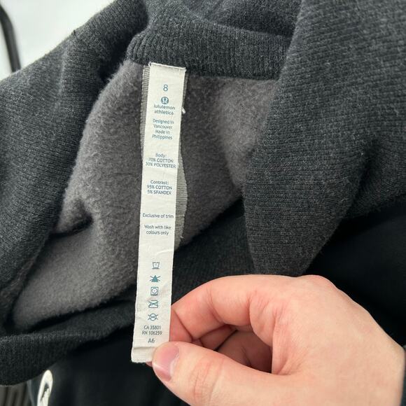 Women's Grey Lululemon Yin To My Yang Snap Button Cardigan Sweater Jacket Sz 8 - Picture 3 of 8